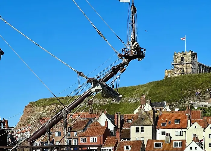 Number 3 Pier Road *